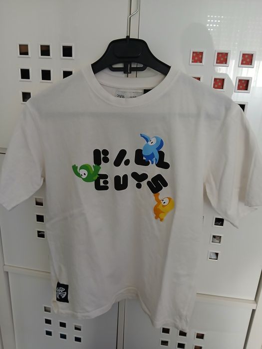 T-shirt e calcoes 11/12 anos