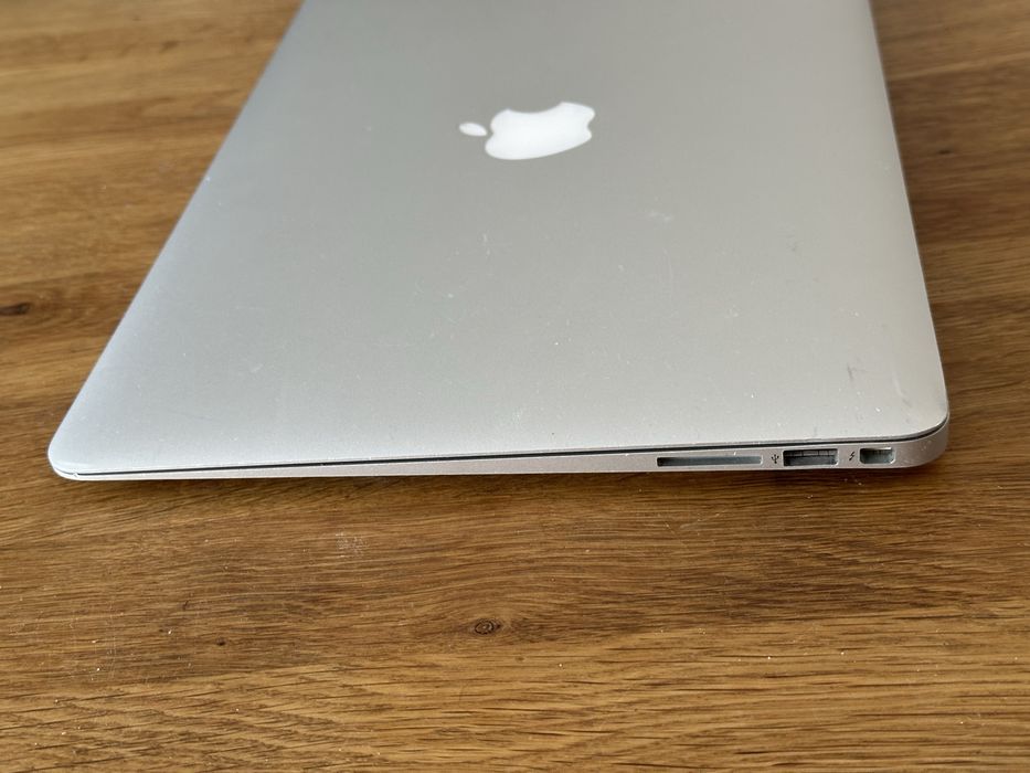 Zadbany Apple MacBook Air 13 i5