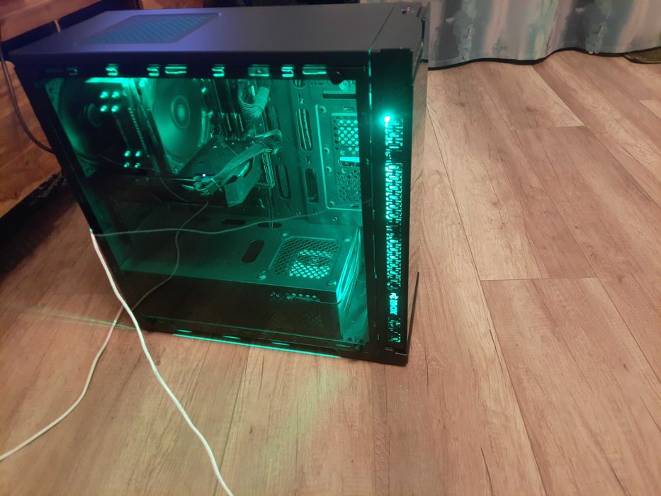 Pc Gamingowy GTX  1650 super i5 9400f 6rdzeni 16Ram DDR4 ledy wifi 250GB SSD HDD 1TB
