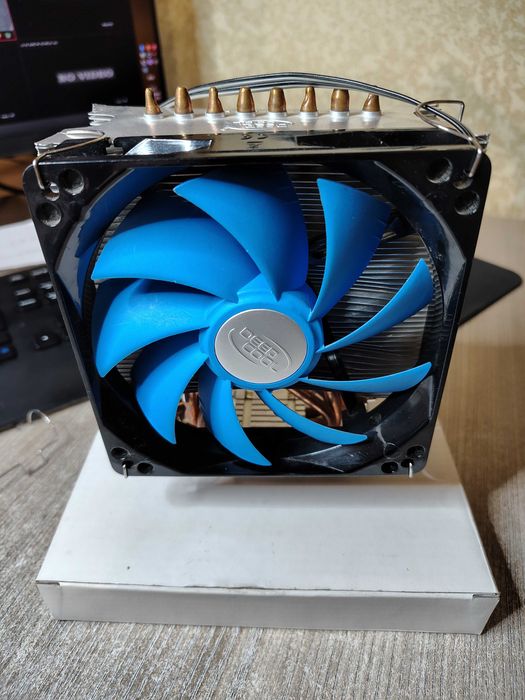 Повітряне охолодження кулер Deepcool Ice Wind Pro