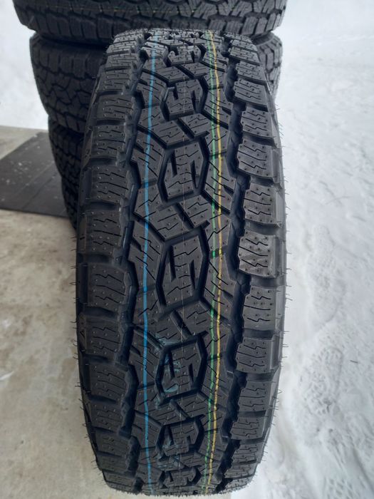 А/Т шини всесезоні Toyo Open Country 225/75r15
