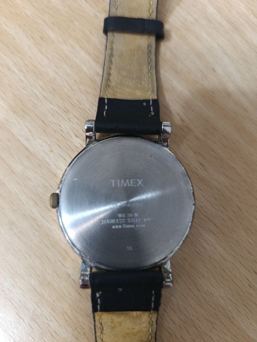 Zegarek Timex (uszkodzony bolec do nakręcania)