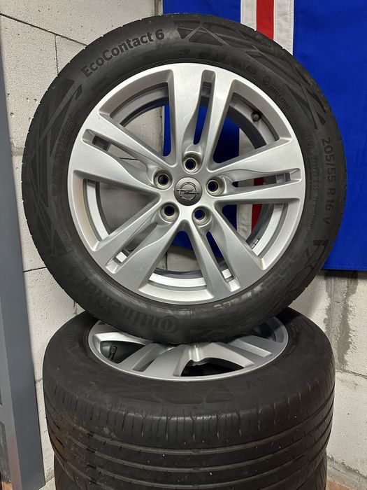 Титани 5:105  Opel Astra J K  Mokka з резиною Continental 205 55 r16