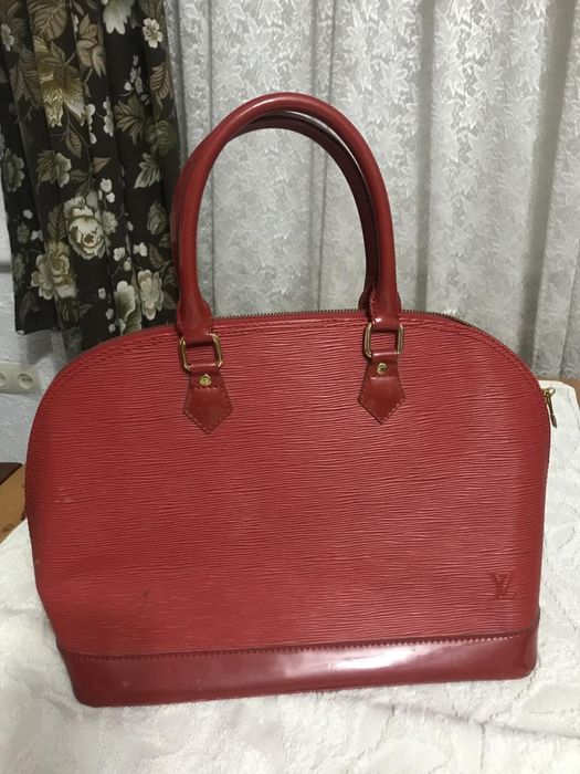 Сумка Louis Vuitton Alma