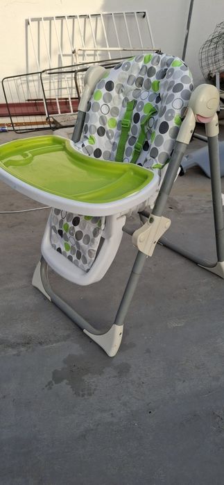 Cadeirinha de alimentação