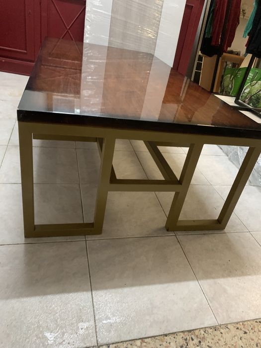 Mesa de Madeira e Metal - Lisboa Arroios