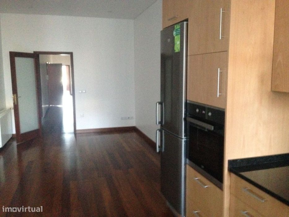 T2 Avenida Central em Braga