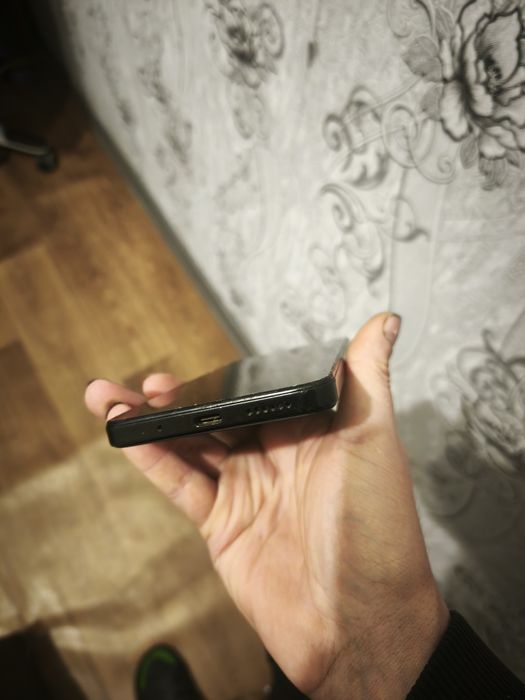 Продам Redmi 12 12/256
