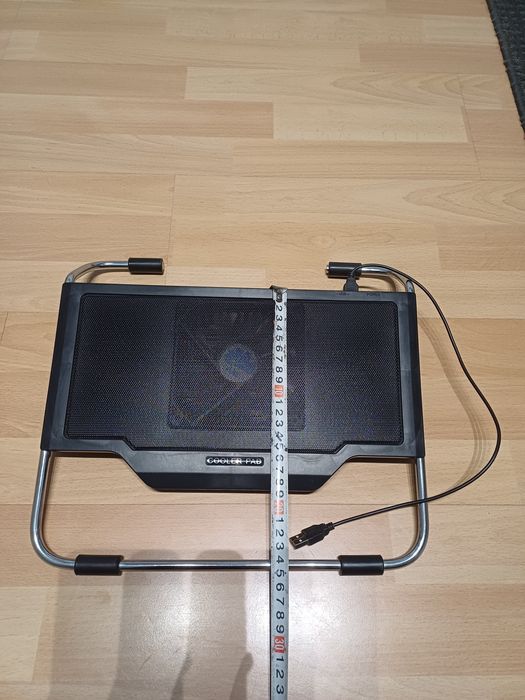 Podstawka chłodząca do laptopa