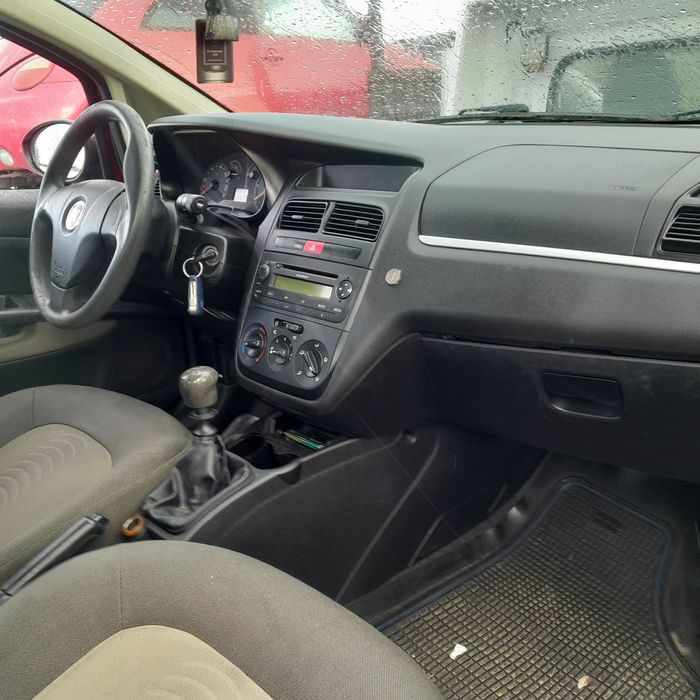 Fiat linea 1.4 na części