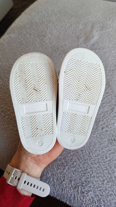 Buty dla chłopca rozmiar 20 wkładka 12,3cm