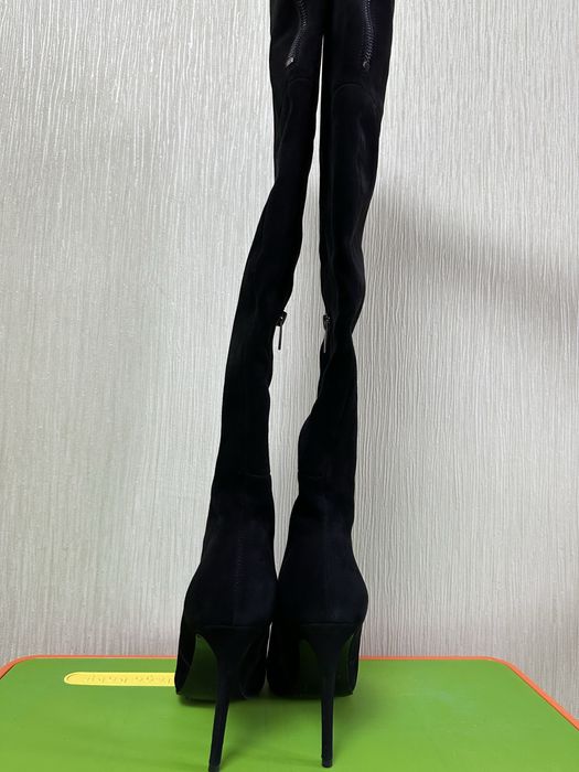 Ботфорди замшеві