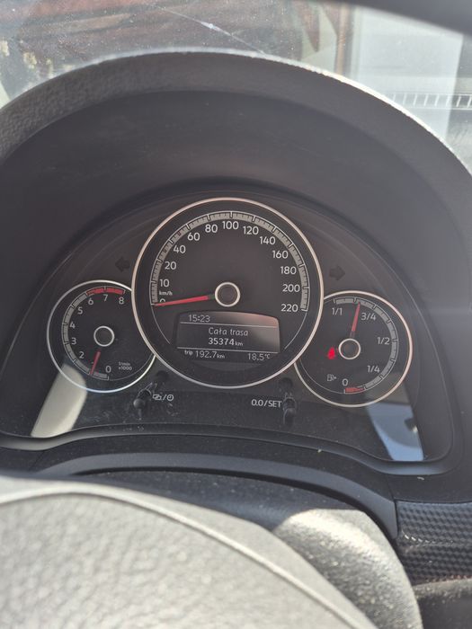 Sprzedam  Volkswagen  Up   2019