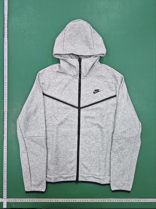 Casaco Nike Tech Fleece -Cinzento