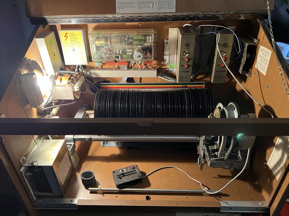 Vinyl Jukebox429232958033121285