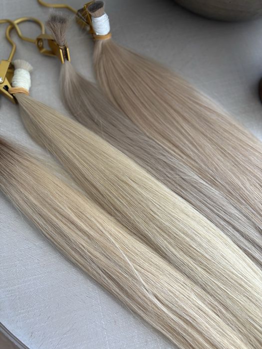 Wlosy naturalne beżowe blondy