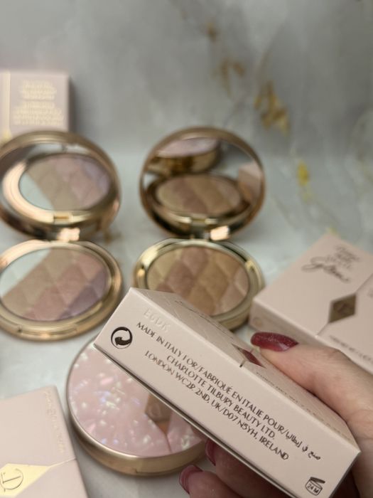 Хайлайтер для обличчя Charlotte Tilbury Pillow Talk Multi Glow