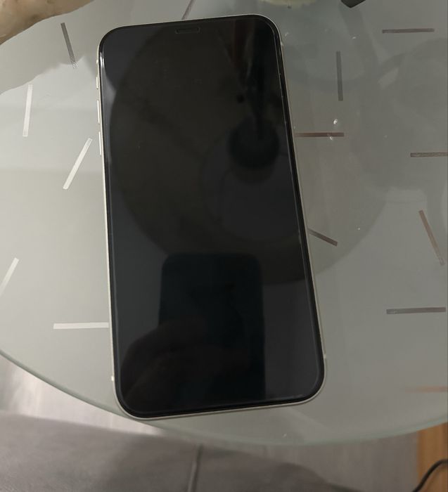 iPhone 11, like new64752319397249121