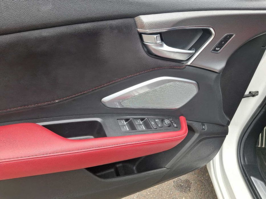 Acura RDX      2023