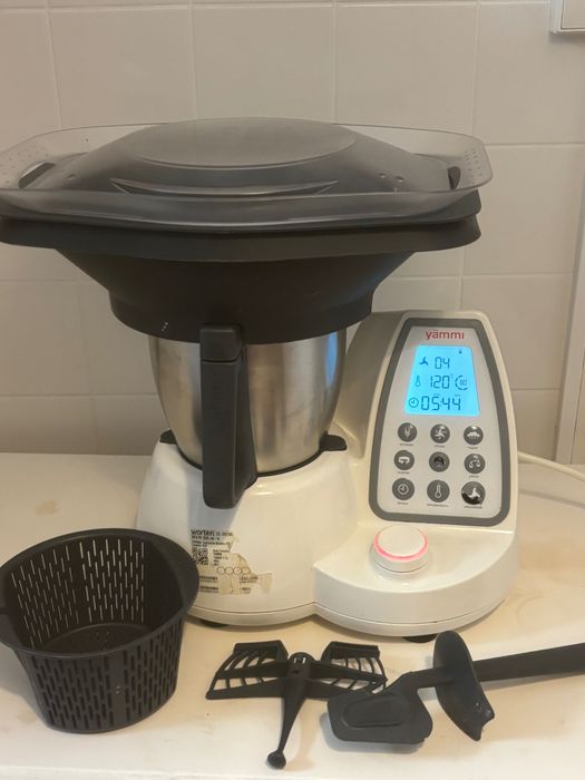 Yammi 2 usada em bom estado