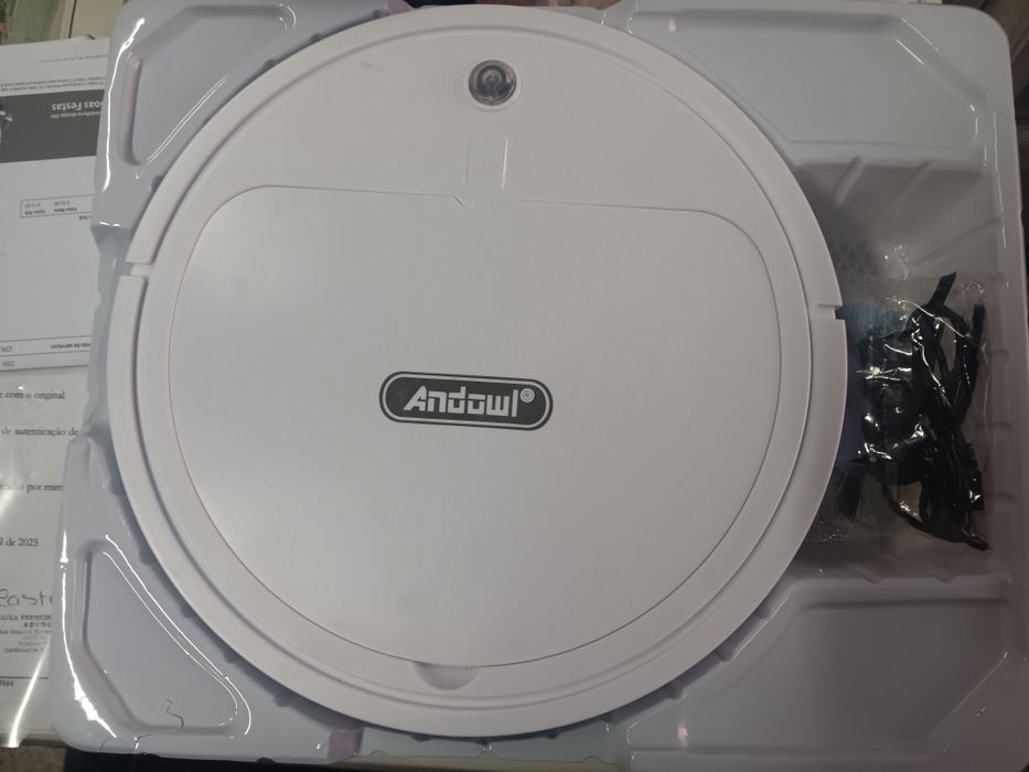 Vende se aspirador robô novo