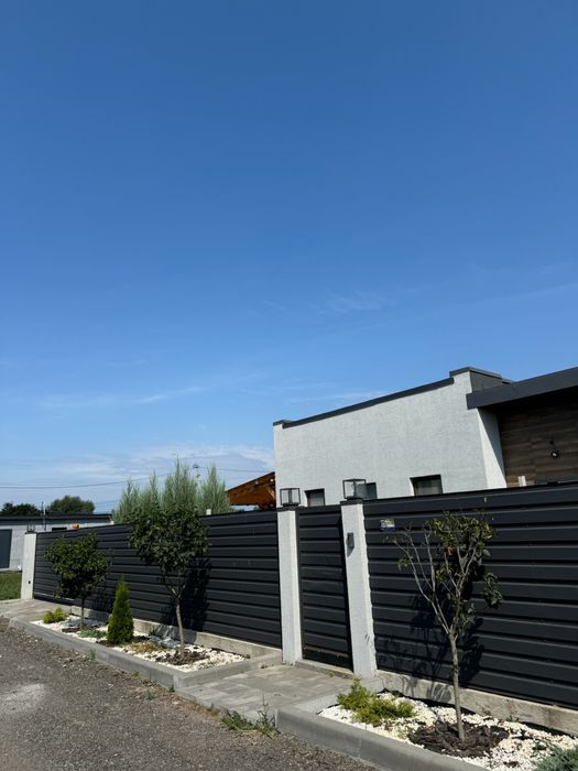 Здам будинок біля річки у Зазимʼї. Генератор !