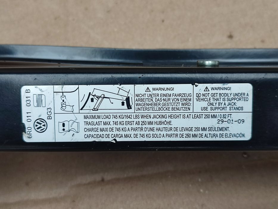 Домкрат Volkswagen polo V (2009–2017) Фольксваген Поло