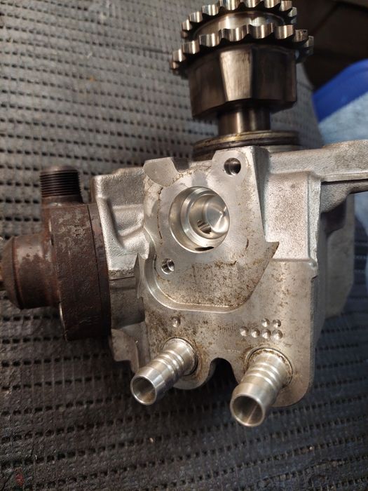 Bmw n47d20c bomba injectora f10 f11 f30 f31 f20 f21 etc...