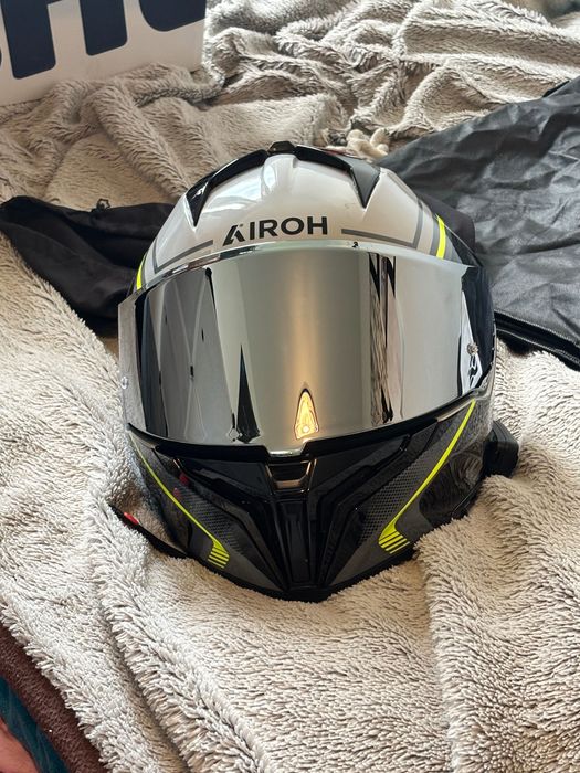 Kask motocyklowy airoh rozm s