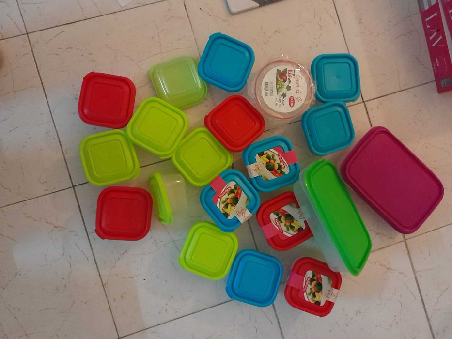 Sealed Boxes64575238719873120