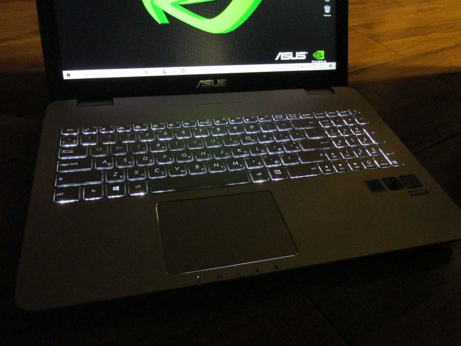 ІГРОВИЙ Великий ТОП Asus/"17.3"/+i7 8 ядр-3.8Ghz!+Geforce 4Gb+16Gb