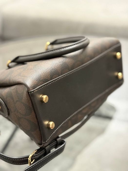 Шкiряна сумка coach дуже красива