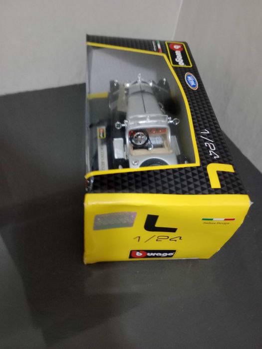 Brinquedo Coleção Carro Mercedes Bunz SSK Escala 1/24 Burago