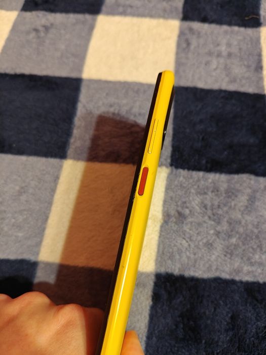 Смартфон Poco m3 гарний стан