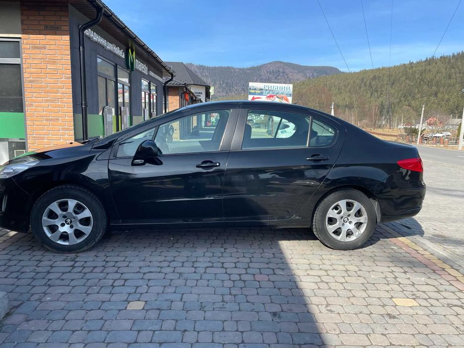 Продається автомобіль