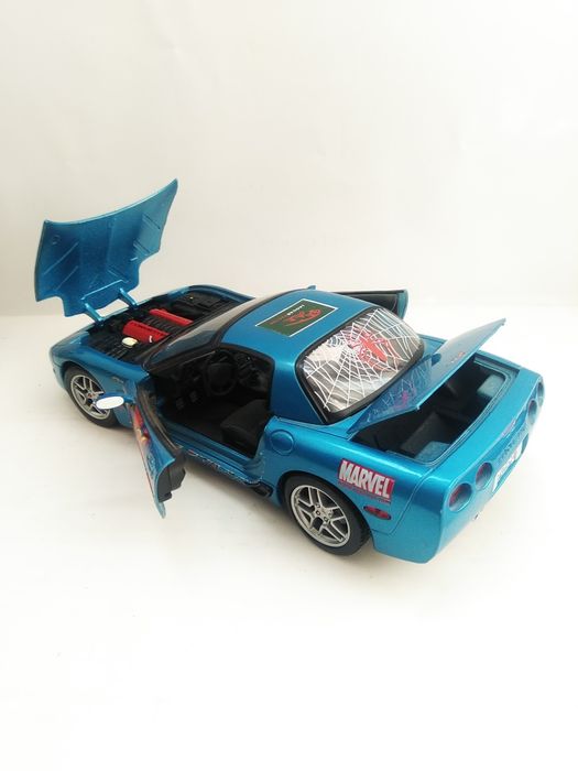 1:18 Maisto Corvette marvel 2001 Тайланд