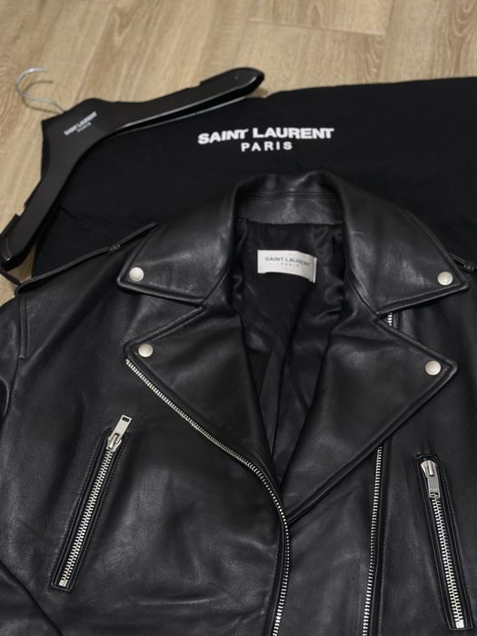 Куртка шкірянна  YSL (S) іде як оверсайз бу