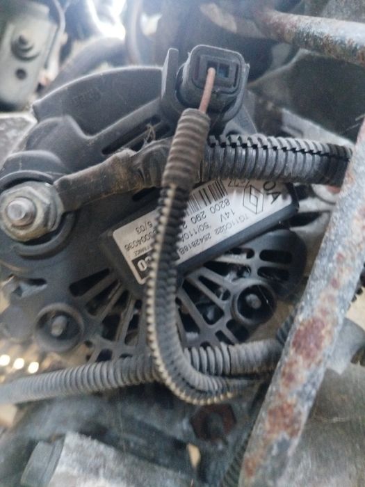 Alternador RENAULT Laguna II (BG0/1_)
