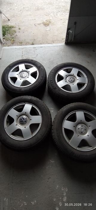Koła Alufelgi VW letnie opony 195/65 15  5x100 golf 4