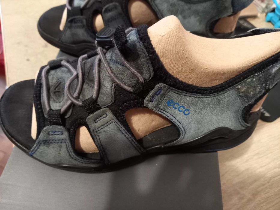 Босоножки ECCO на мальчика 37 размер