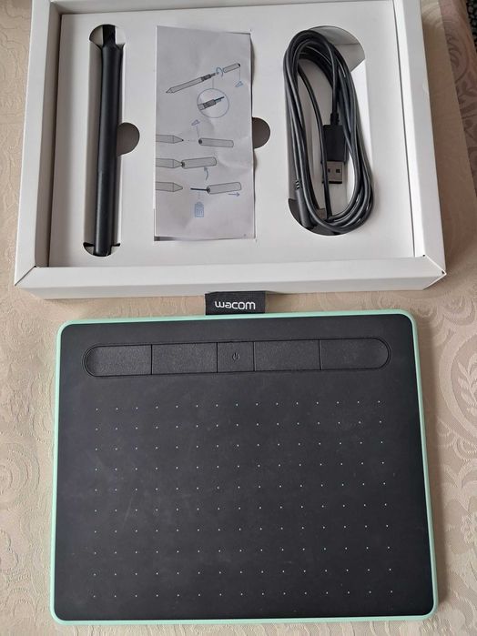 Tablet graficzny Wacom Intuos S Bluetooth pistacjowy