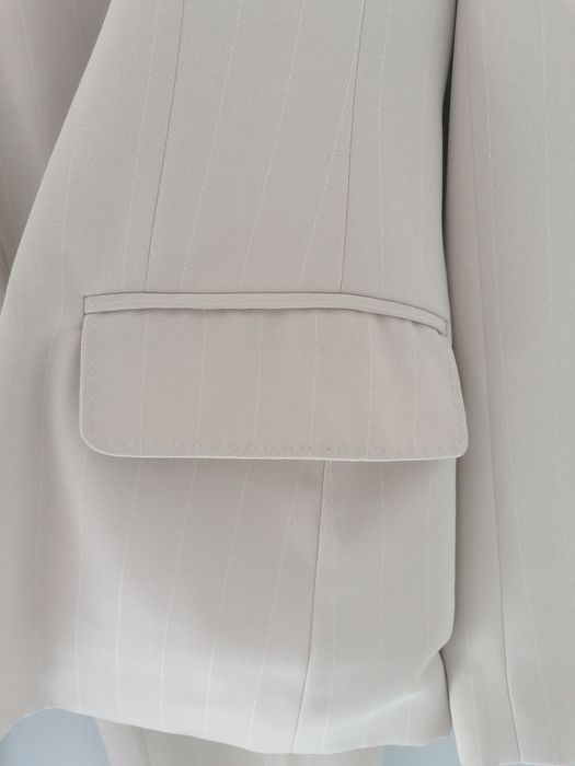 Conjunto de casaco e calças para cerimónia