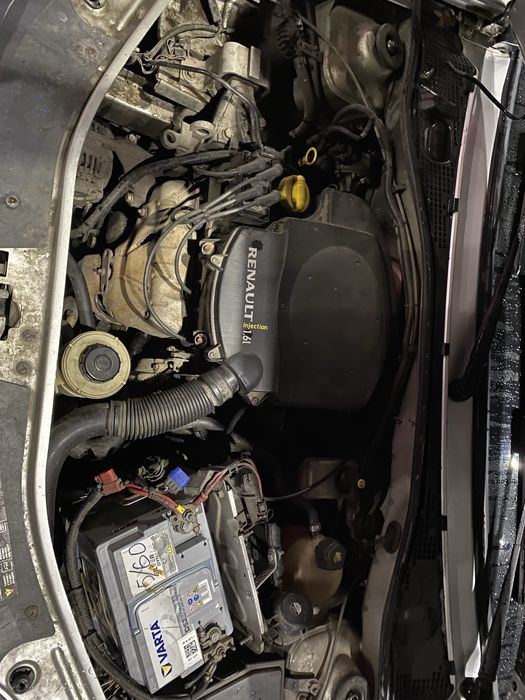 Renaul Logan MCV 2009 газ/бензин