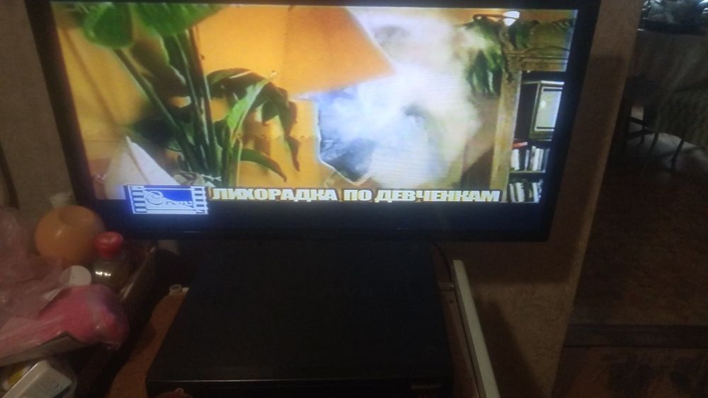 Пишущий Видеоплеер Sharp VC -M2E Japan