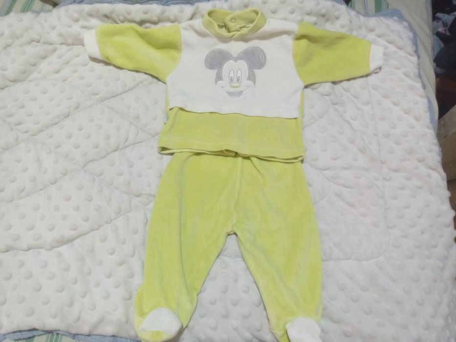 Conjuntos e fatinhos de bebe 0-3 meses