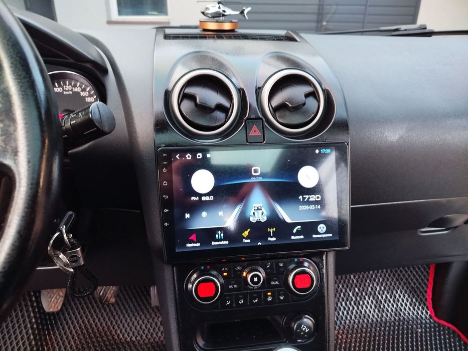 Нісан Кашкай +2 2010 рік 1.5 дизель