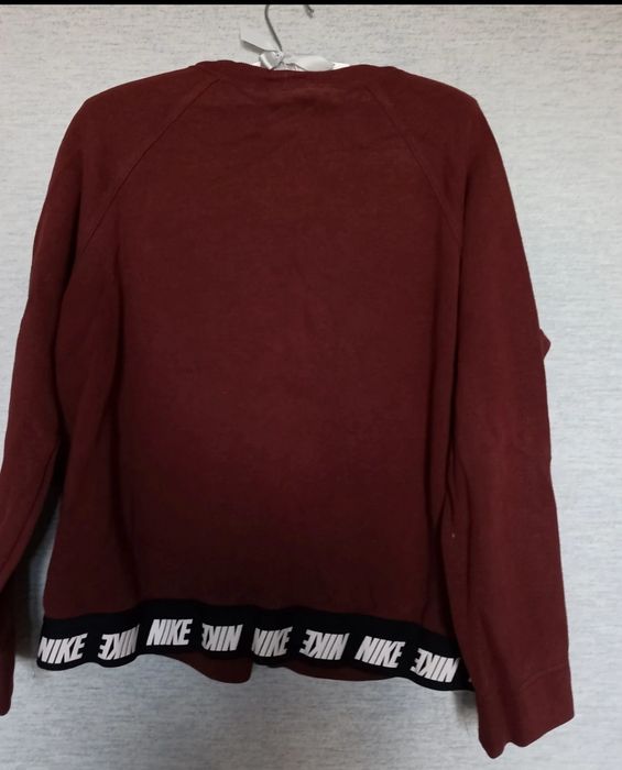 Bordowa bluza nike