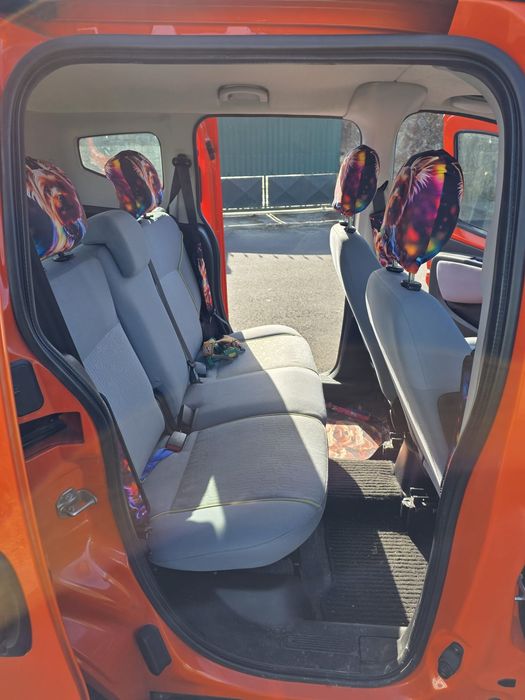 Peugeot Bipper 1.3 Diesel - 5 Lugares