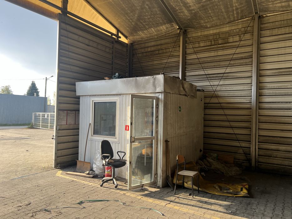 Na wynajem hala magazynowa warsztatowa 300 m2