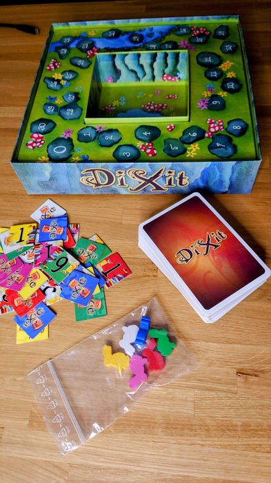 DIXIT - kultowa gra rodzinna, edycja z 2010 r. stan igła